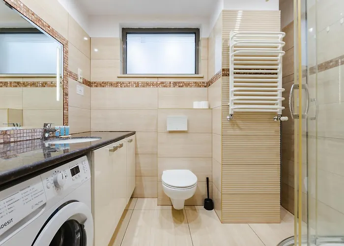 Marina Cosy By Bookinghost *