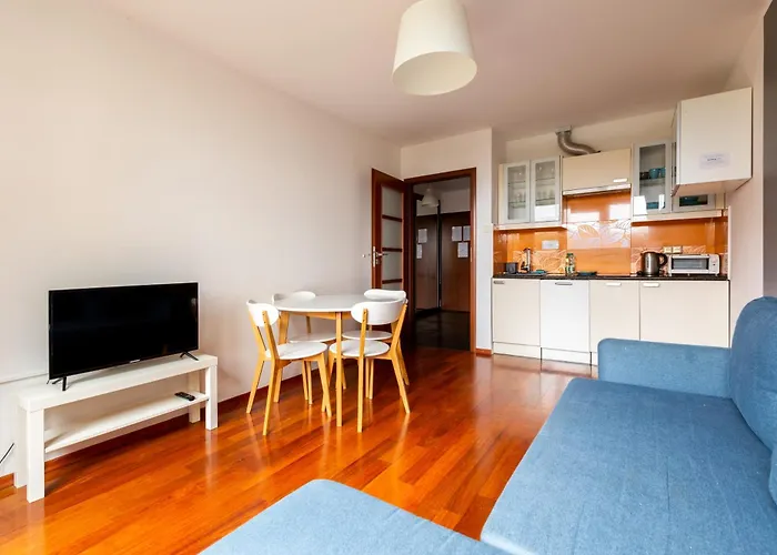 Lägenhet Marina Cosy By Bookinghost Gdynia